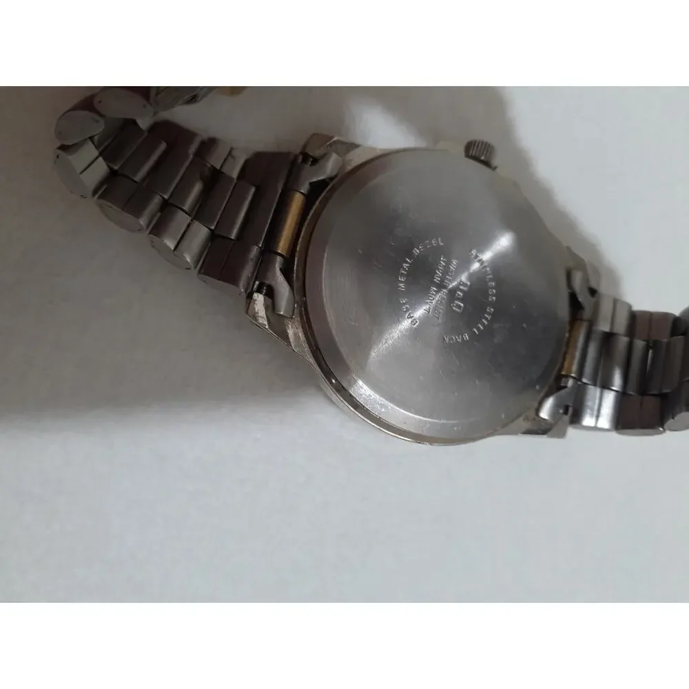 Q&Q Spanish Men's Wristwatch Day and Date Japan Movement